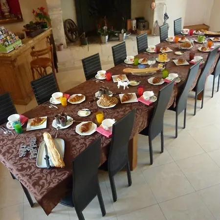 Frühstückspension Domaine De La Hurel Airan