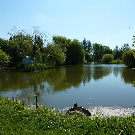 Domaine De La Hurel 3* Airan