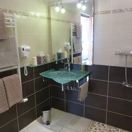 Domaine De La Hurel 3*