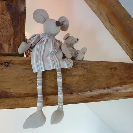 Oda ve Kahvaltı Domaine De La Hurel Airan