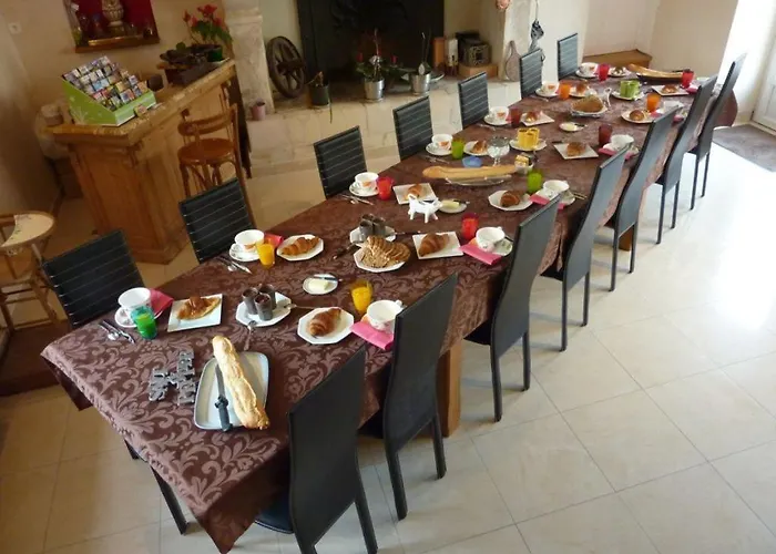 ベッド・アンド・ブレックファスト Domaine De La Hurel エラン