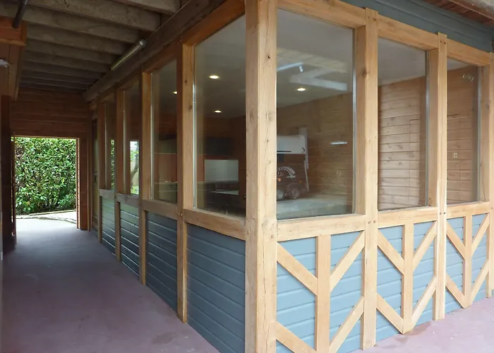 ベッド・アンド・ブレックファスト Domaine De La Hurel